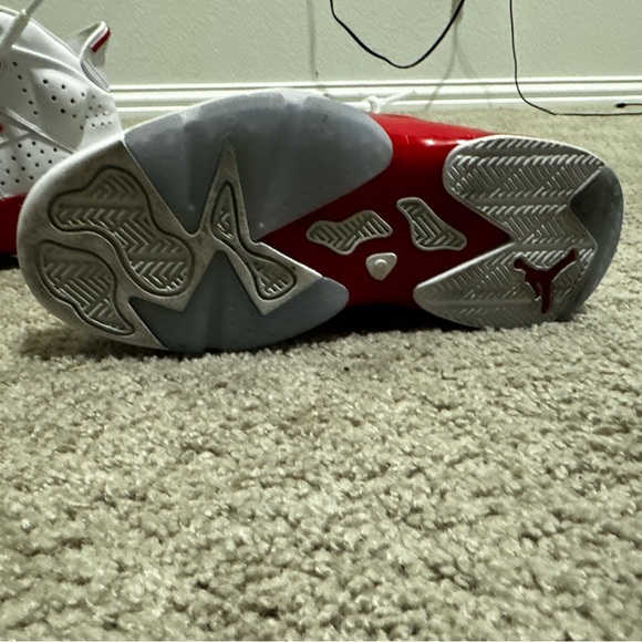 Jordan's - Picture 4 of 4